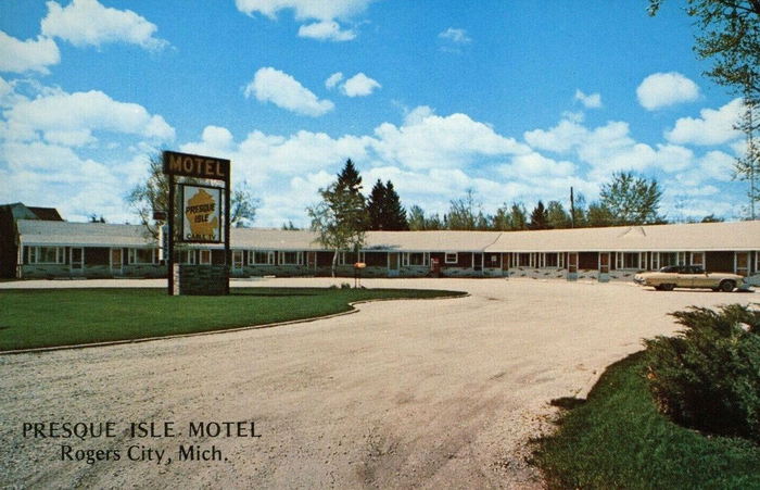 Presque Isles Huron Shore Motel (Presque Isle Motel) - Vintage Post Card